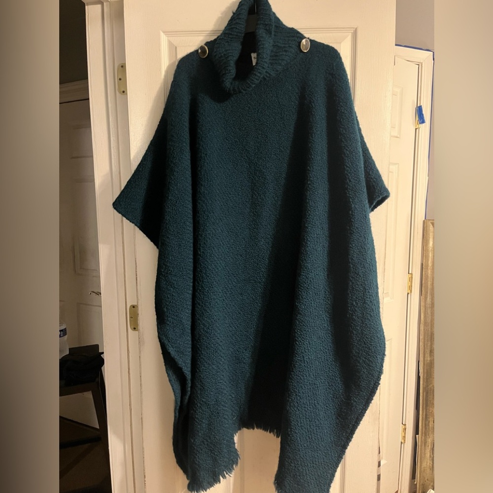 💯% WOOL TURTLENECK PUNCHO😍